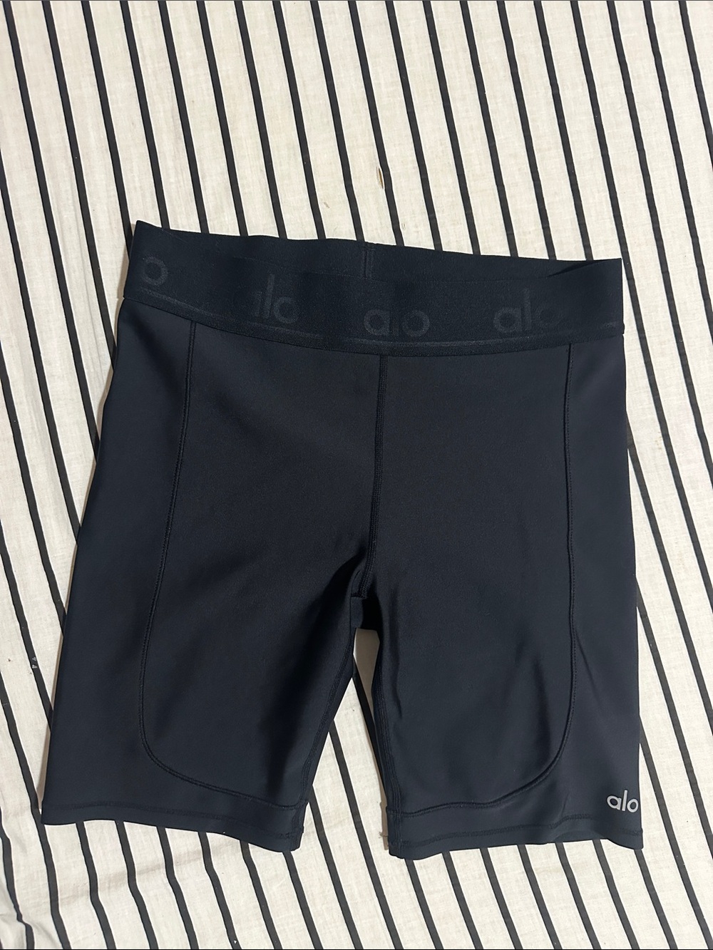 ALO Yoga Black Athletic Bike Shorts